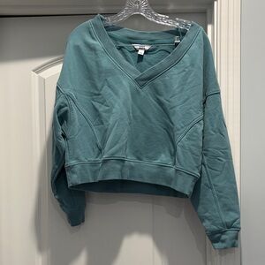 Teal V-Neck Cropped Sweatshirt